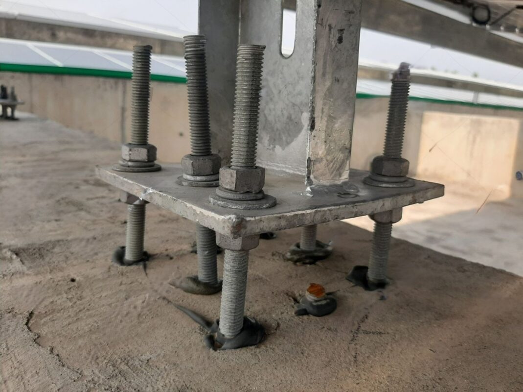 Epoxy Structural Bolts in Steel-to-Concrete Connections